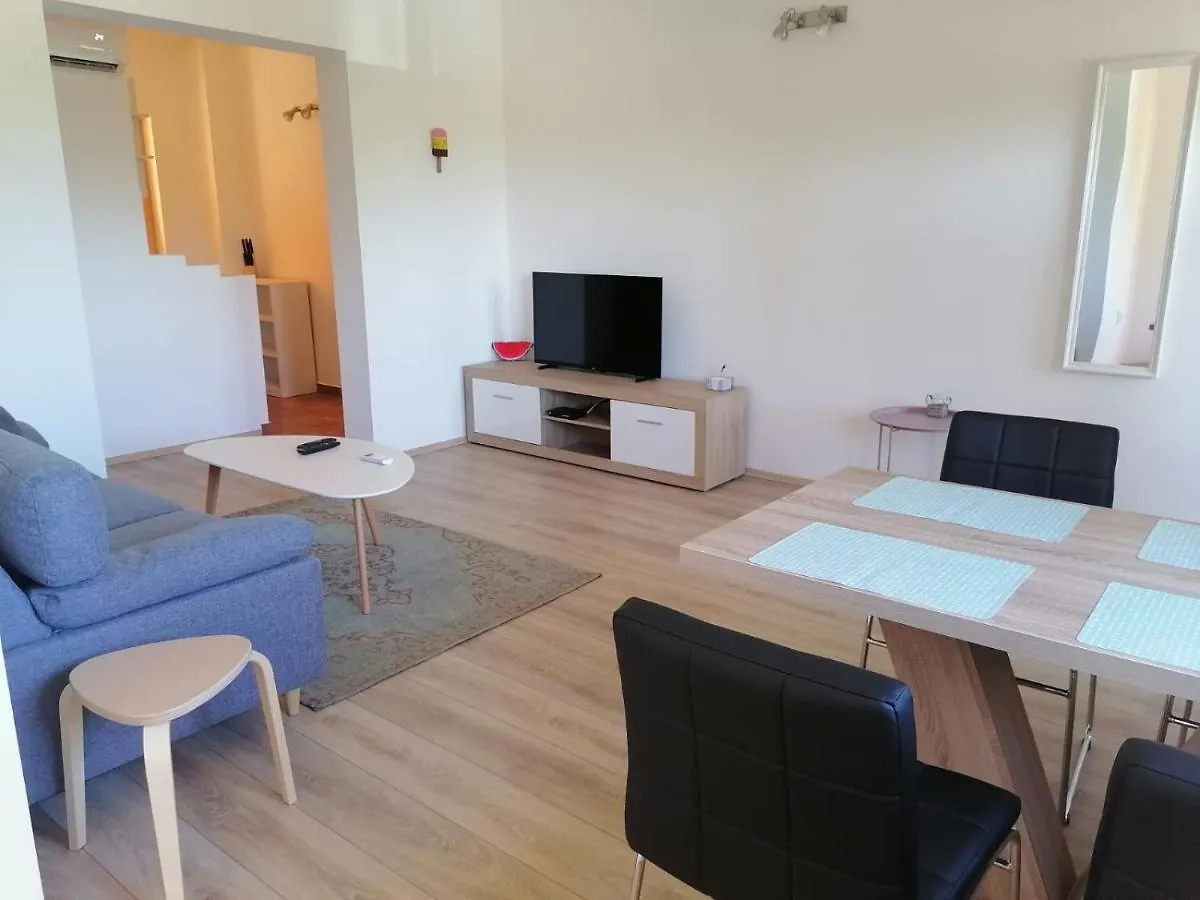 Casa Val Madorso Lägenhet Peroj