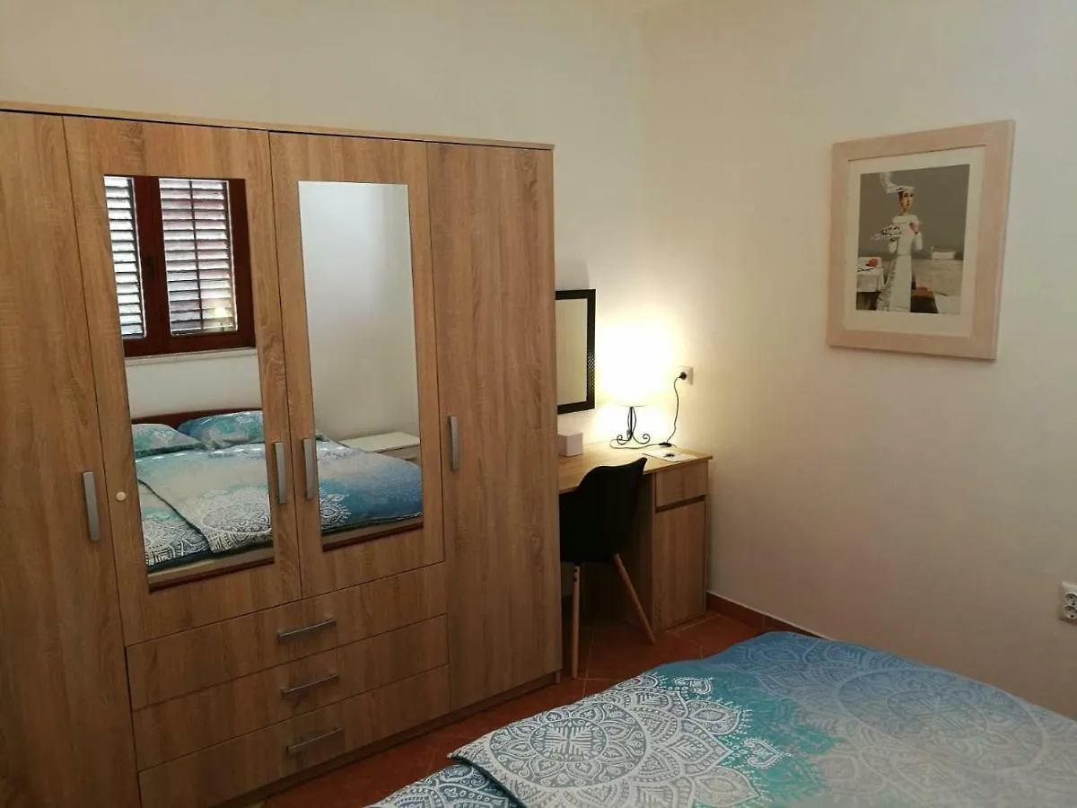 Casa Val Madorso Lägenhet Peroj