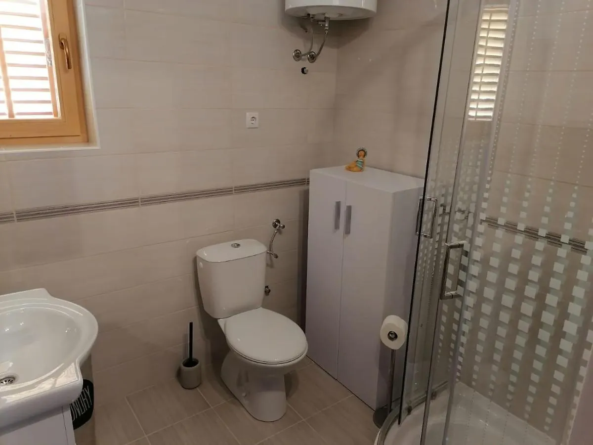Appartamento Casa Val Madorso Peroj 0*,